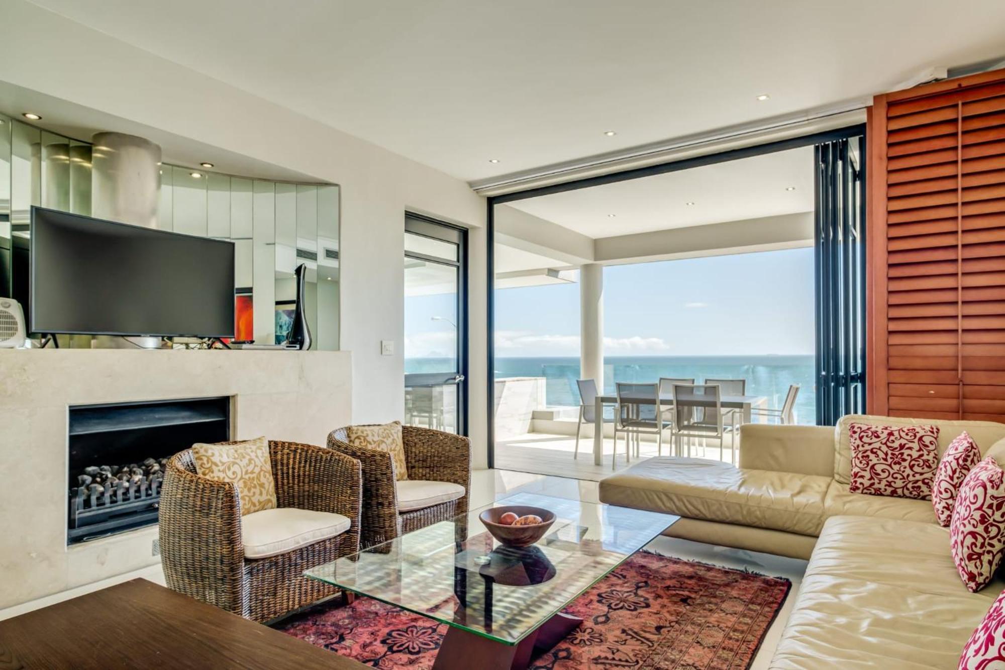 Bali Luxury E * Cape Town